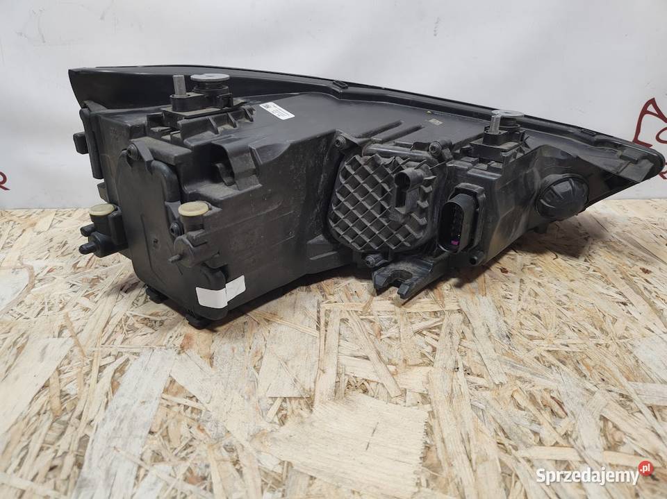 Lampa Lewy Przód Audi A1 8X Lift 2014 2018 Pleszew