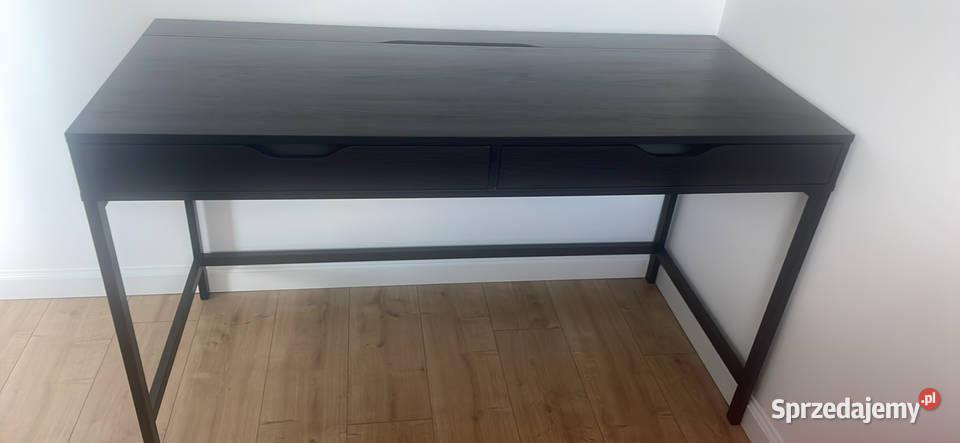 Nowe biurko Ikea Szczecinek