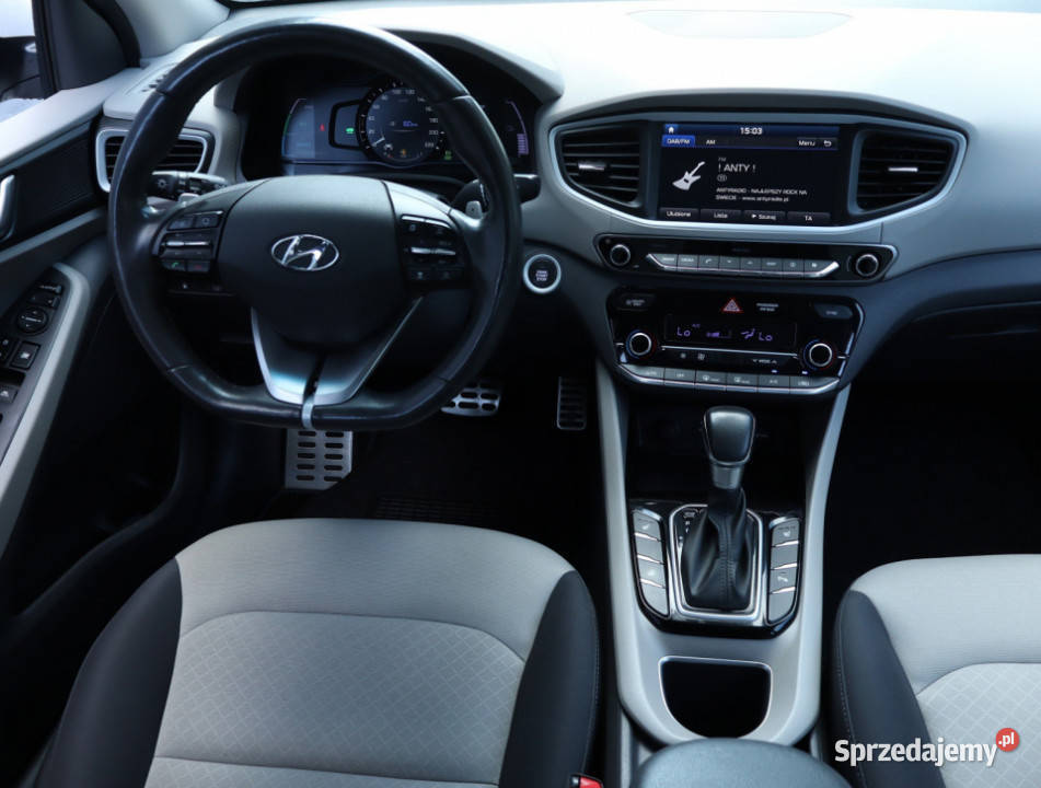 Hyundai Ioniq Hybrid podgrzewane fotele Piaseczno sprzedam