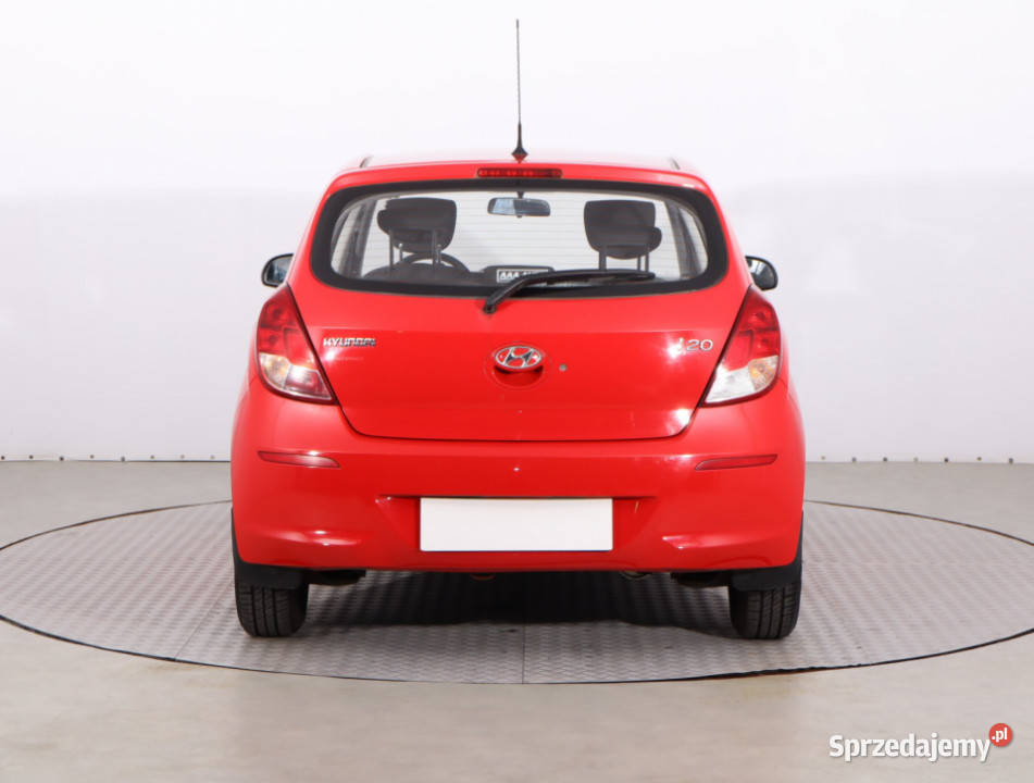 Hyundai i20 12 Rok produkcji 2013 Piaseczno