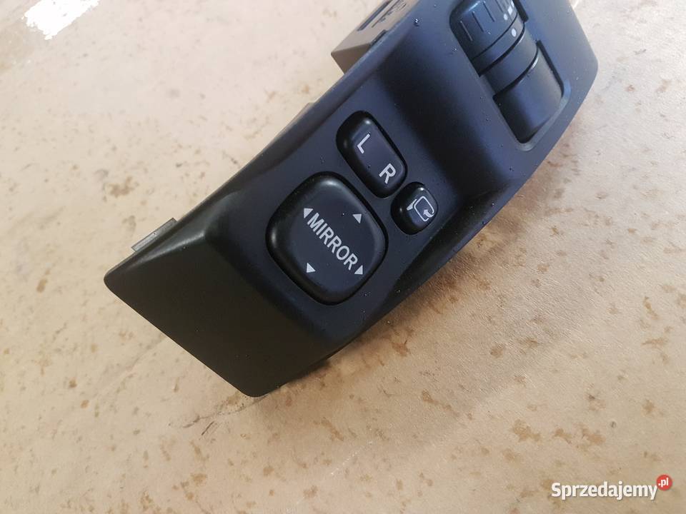 Subaru Forester 3 SH włącznik przełącznik sprzedam