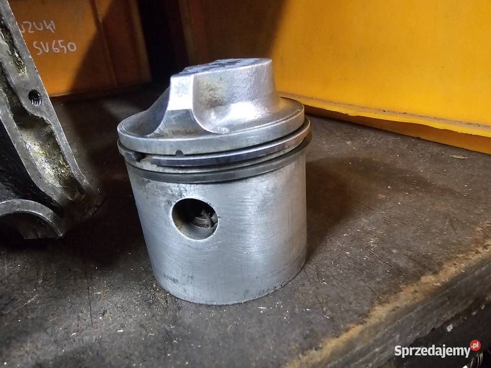 Yamaha 4 AC cylinder tłok 4 4ac blok silnika Jelenia Góra