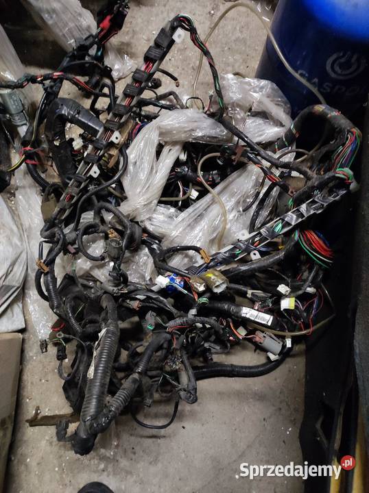 Wiązka Nissan Terrano II 24 benzyna 98 Materiały instalacyjne Zamość