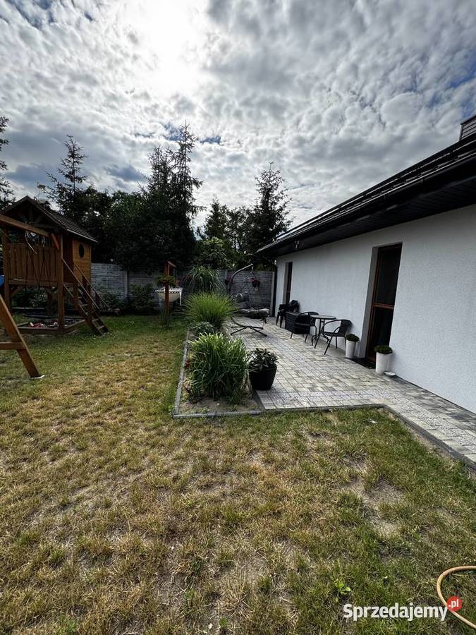 Dom jednorodzinny z tarasem panele Sprzedaż Czestków A sprzedam