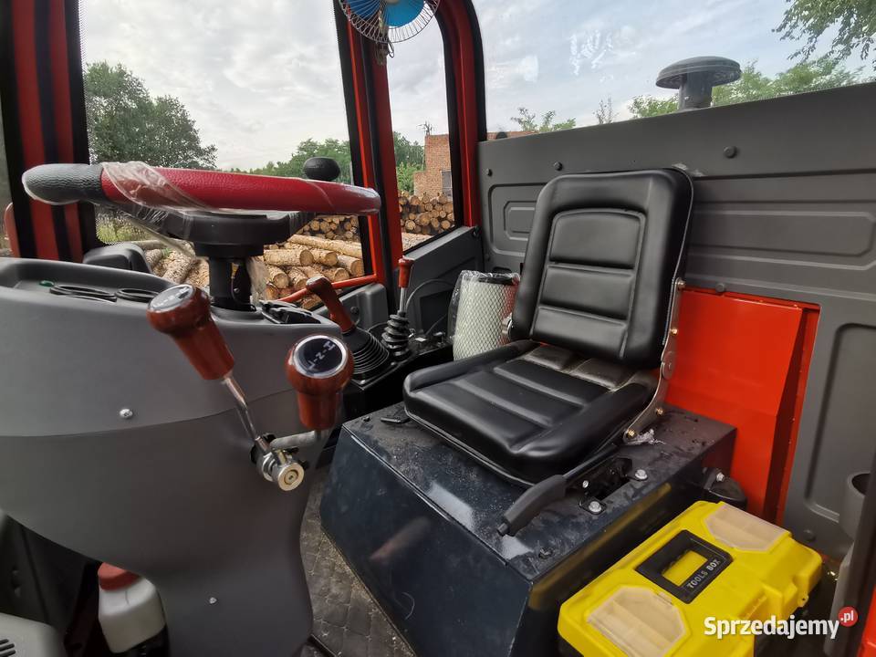 wózek widłowy terenowy 4x4 VTDD15 Sielec