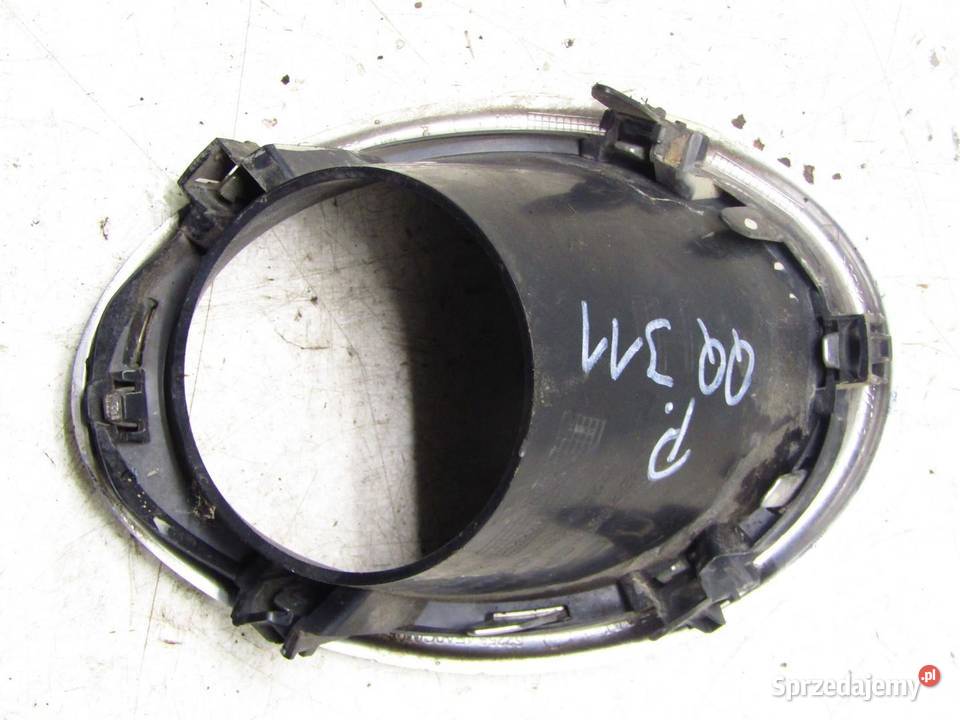 KRATKA ATRAPA HALOGENU PRAWA PRAWE NISSAN sprzedam