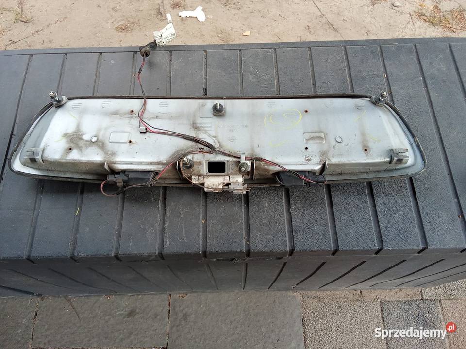 Nissan Primera P12 blenda tylna kompletna Kamieniec Wrocławski