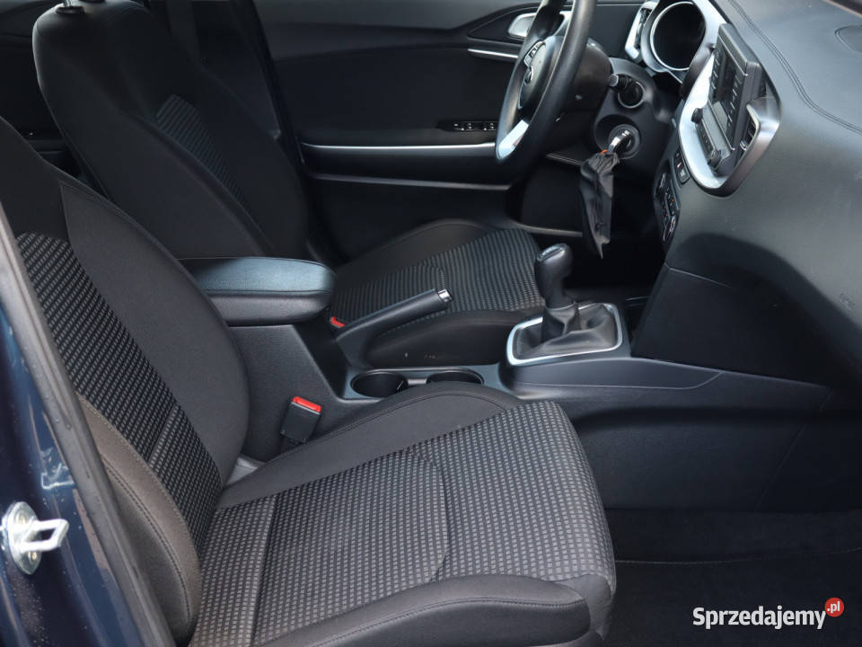 Kia Ceed 10 TGDI centralny zamek