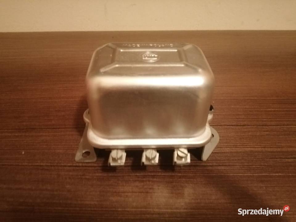 Oryginalny regulator napięcia Ursus C330 12V Radom sprzedam
