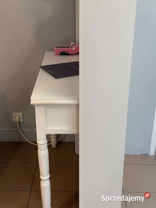 Wyprzedaż wyposażenia salonu beauty lustra i Warszawa