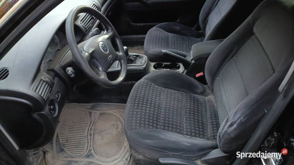 VW Passat B5 FL 19 TDI 2002 Klima Alu Rok produkcji 2002 Wojcieszów