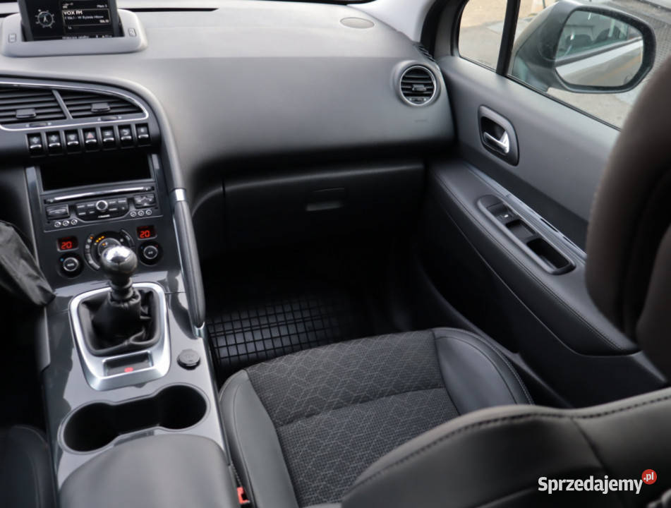 Peugeot 3008 12 PureTech manualna Lublin