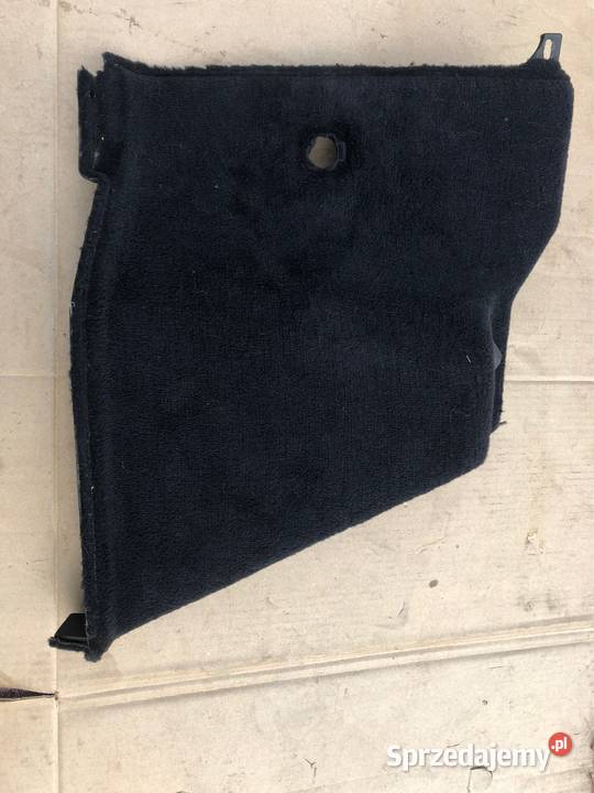 Boczek bagażnika W203 kombi A2036908325 mazowieckie