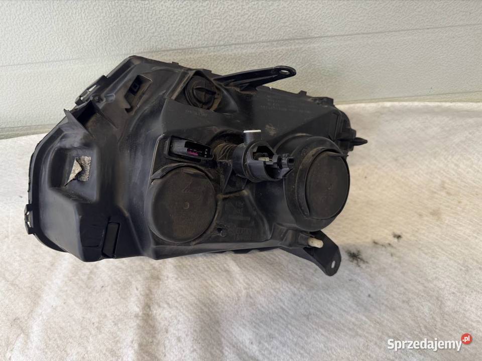 Lampa prawy przód Dacia Duster I 10 Lampy przednie Jasienica