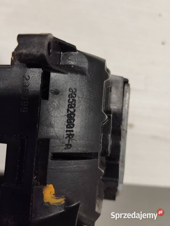 Zamek drzwi prawy przód Megane III 805020001R Łask