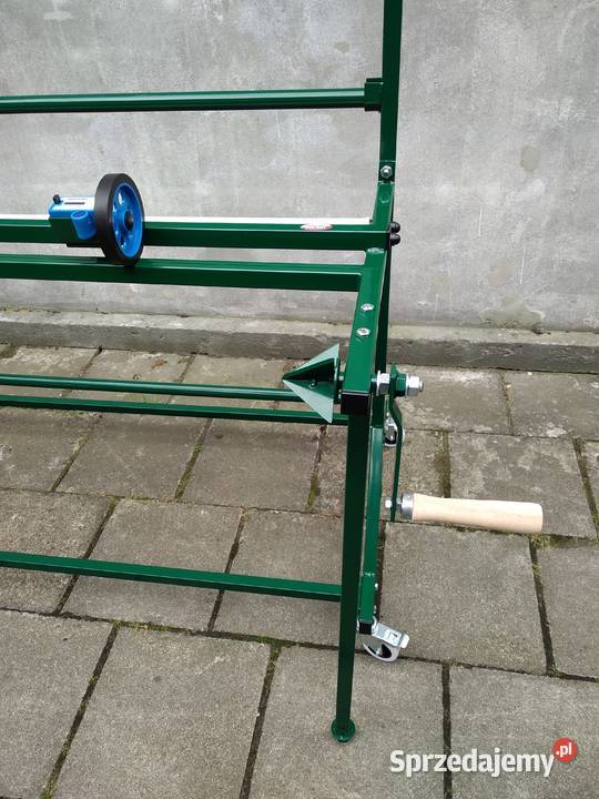 Przewijarka mobilna z listwą tnącą licznik