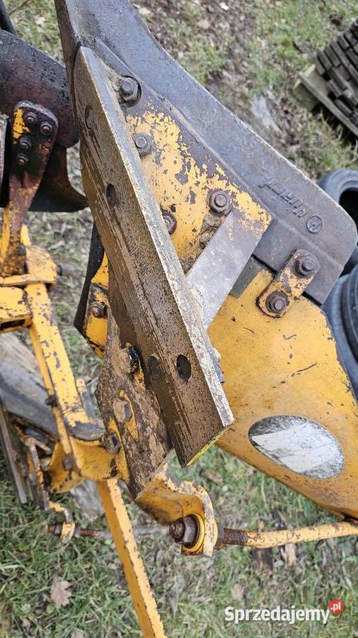 Pług Huard Kuhn 3 skibowy obrotowy nie lemken Kuhn Orzechówka sprzedam
