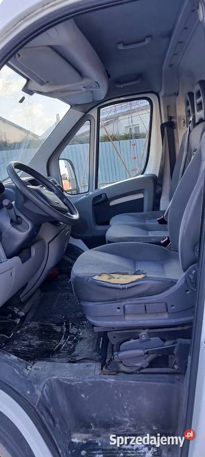 Peugeot boxer 22 d 2010 uszkodzony Brzeziny