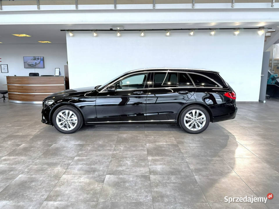 Mercedes C 180 T 15 156 automat 2020 r salon 69 Myślenice