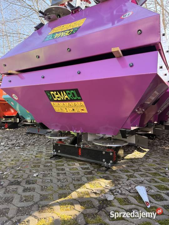 Rozsiewacz dwutalerzowy 1200l polska sprawdzona nieuszkodzony lubuskie Żagań sprzedam