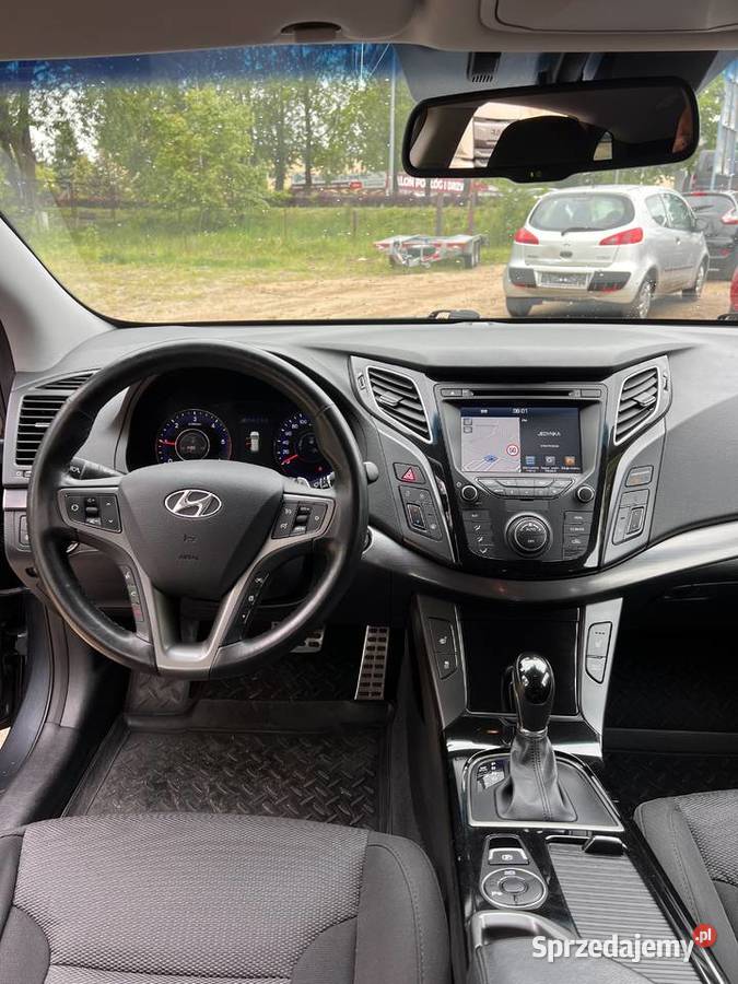 Hyundai i40 automat 2016r książka serwisowa welurowa tapicerka pomorskie Słupsk sprzedam