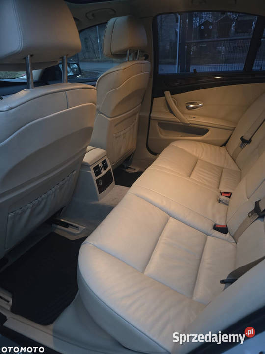 BMW Seria 5 550i Edition Sport Świecie