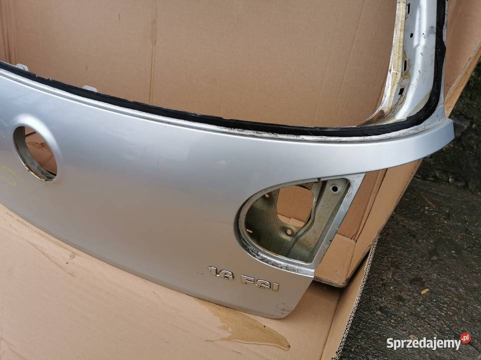 Klapa pokrywa bagażnika tył tylnia vw golf 5 V wielkopolskie Międzychód sprzedam