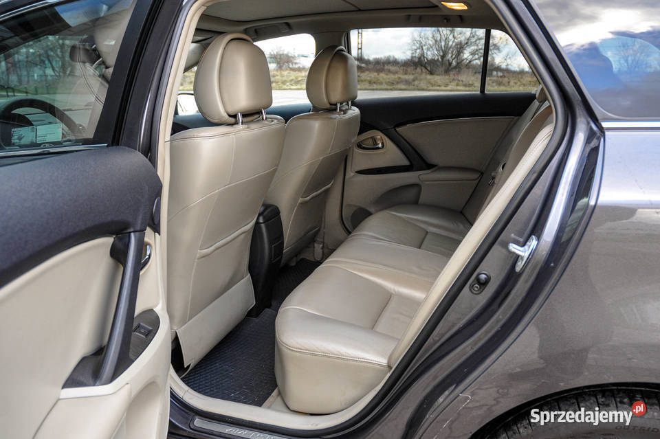 Toyota Avensis 22d 177 Salon Skóry dolnośląskie