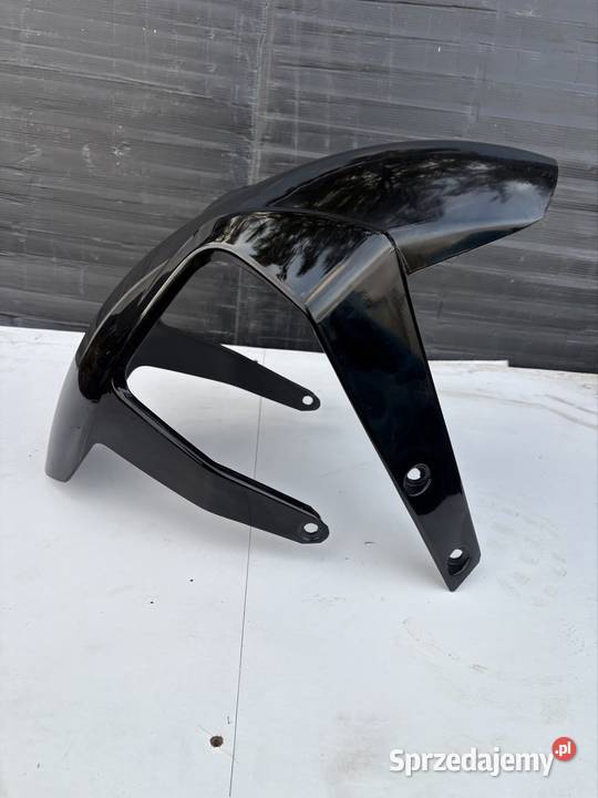 KTM DUKE 125 BŁOTNIK PRZÓD