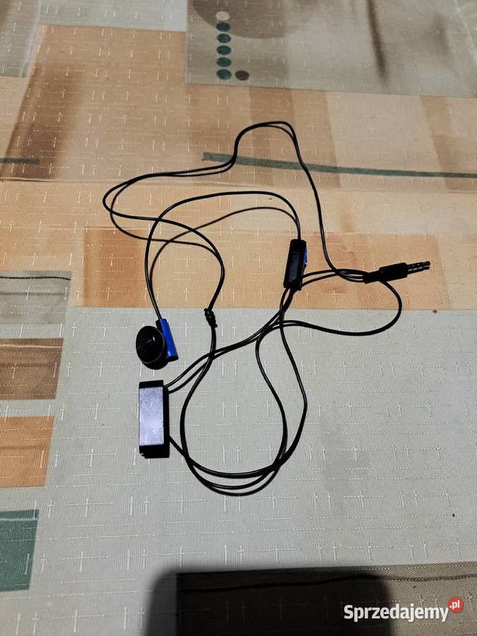 Konsola Playstation 4 Pro 1 TB Pad Okablowanie 7 Konsole i automaty Siedlików sprzedam