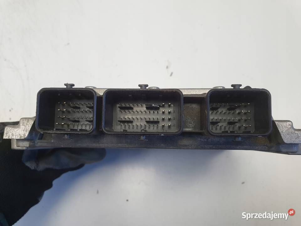 Volvo V70 III 20 16V 145 KOMPUTER SILNIKA osobowe lubelskie Janów sprzedam