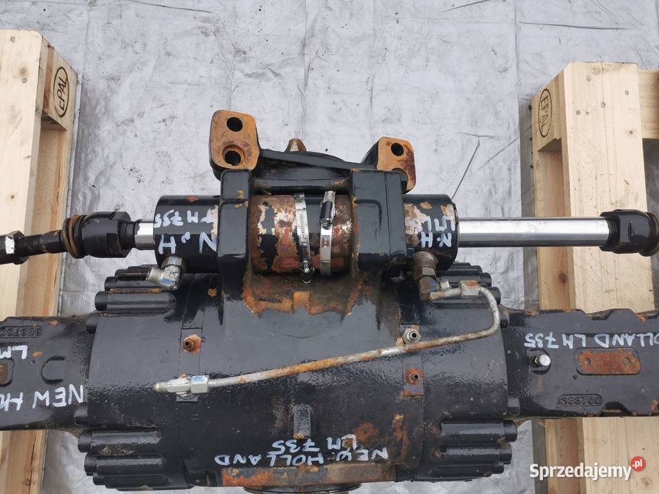 Ucho osi tylnej Holland LM 735 Carraro Wilkowo