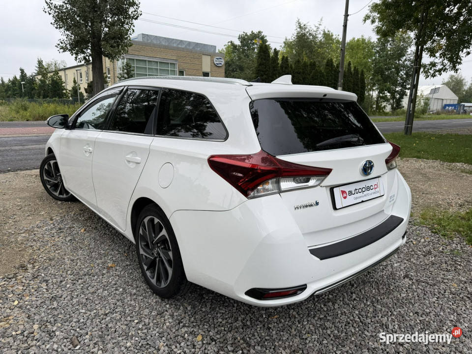 Toyota Auris 18 HSD 136 Serwisowany Kamera Ładny ASR (kontrola trakcji) Otwock Mały