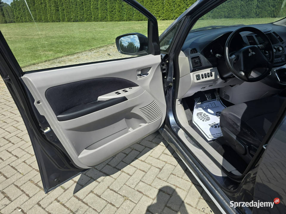 Mitsubishi Grandis 24Benz Parktronic7 Grandis