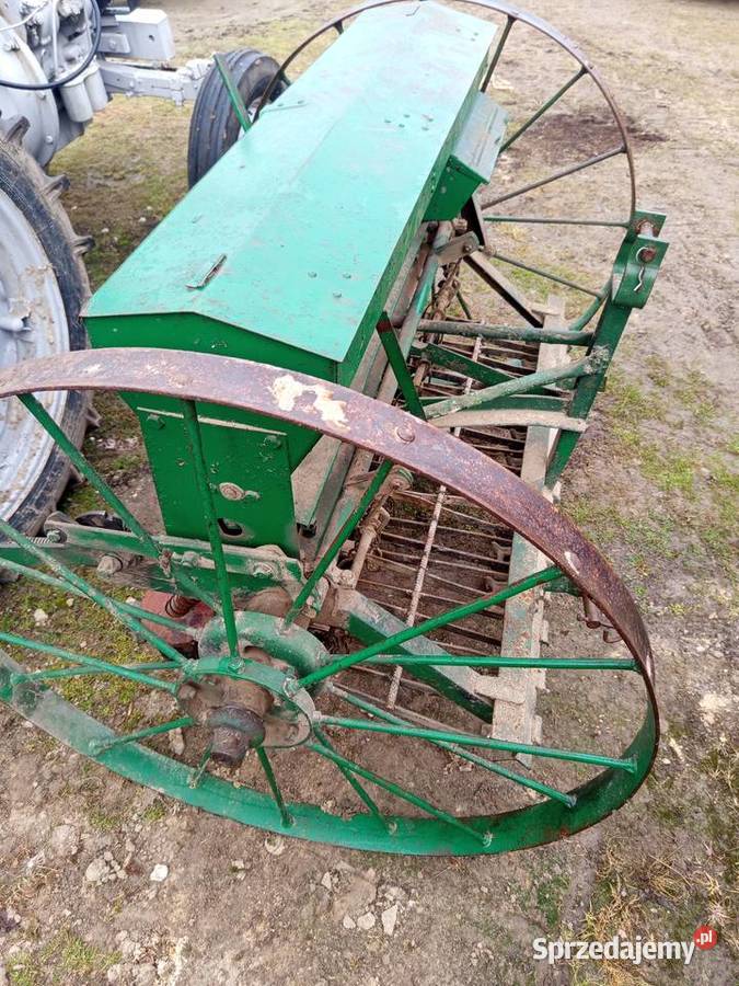 Siewnik konny 13 do ciągnika Agromasz Horodysko