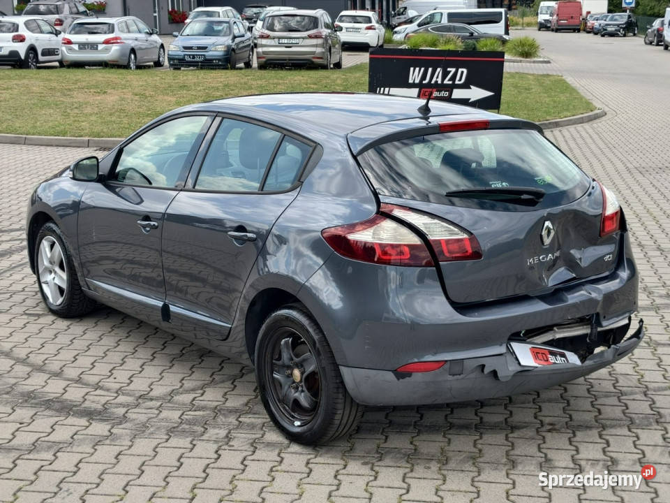 Renault Megane 15 DCI 110 ledy nawigacja rlink Rok produkcji 2015 Kęty