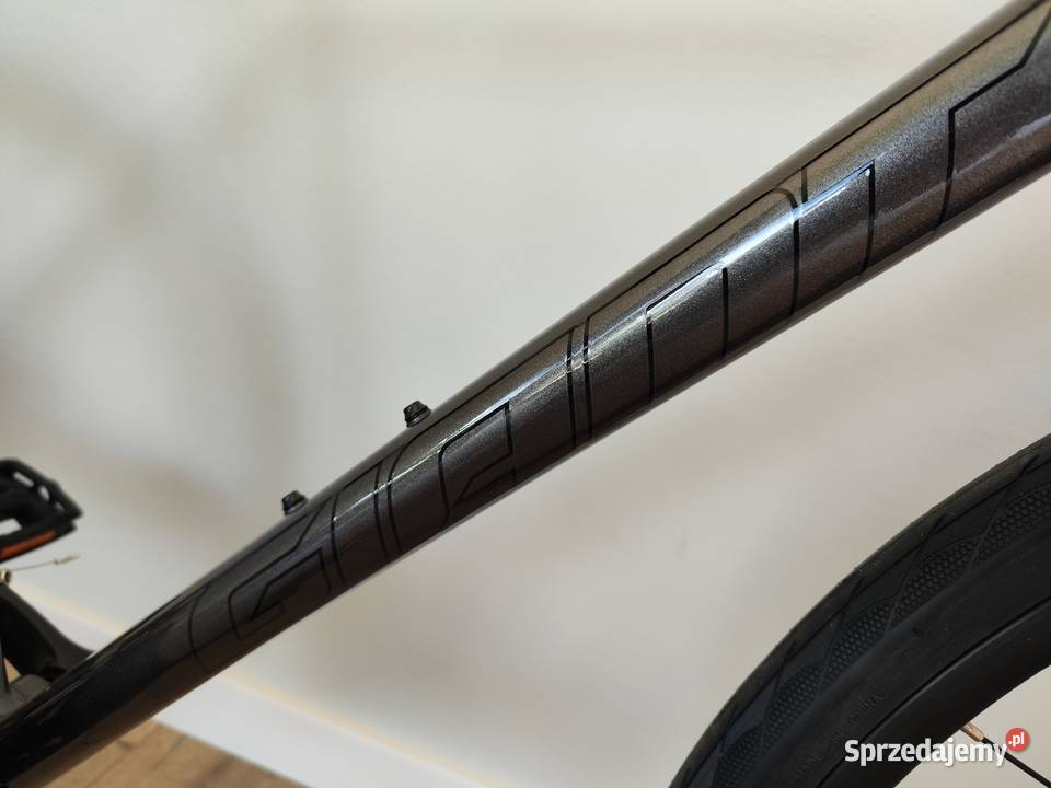 Rower hybrydowy Giant Escape L 2024 sprzedam