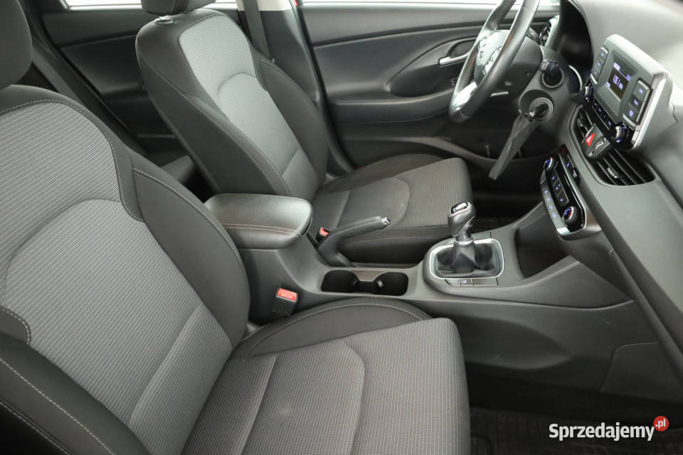 Hyundai i30 16 CRDi ESP i30 Piaseczno