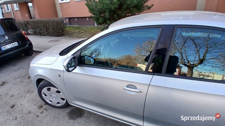 Skoda RAPID 16 TDI SEDAN z 2014r 4/5 Zambrów