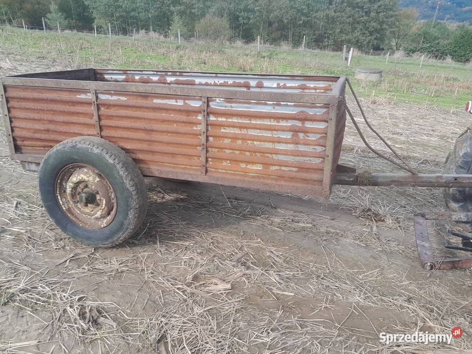 Przyczepa do traktora Uszew