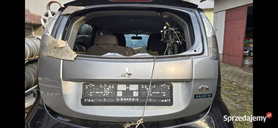 Klapa tylna bez szyby do Trojaczków IOn IMIEV Krosno