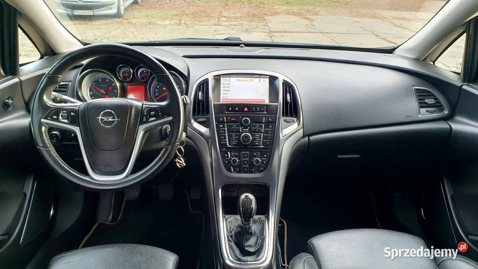 Opel Astra 17 CDTI Cosmo Bogata wersja i światła LED Astra Chodzież