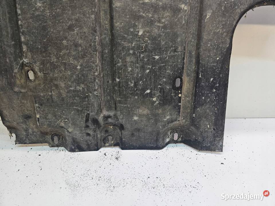 OSŁONA POD SILNIK PŁYTA AUDI Q7 4L 7L8825285 osobowe Przystajń