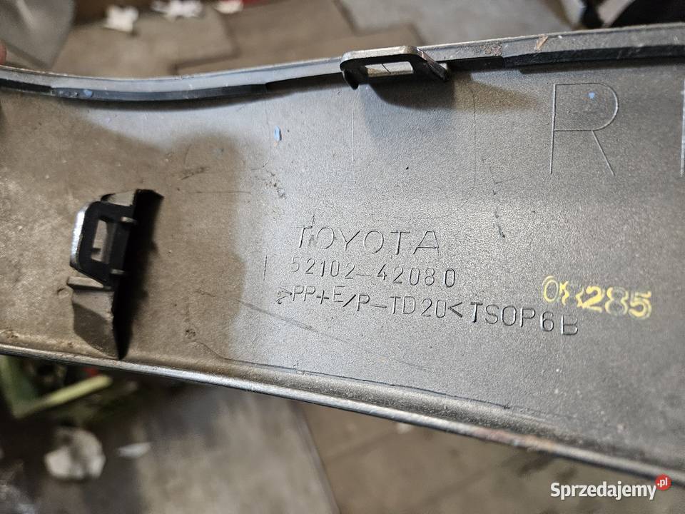 TOYOTA RAV4 0812 LISTWA PRAWA ZDERZAKA PRZÓD Międzychód