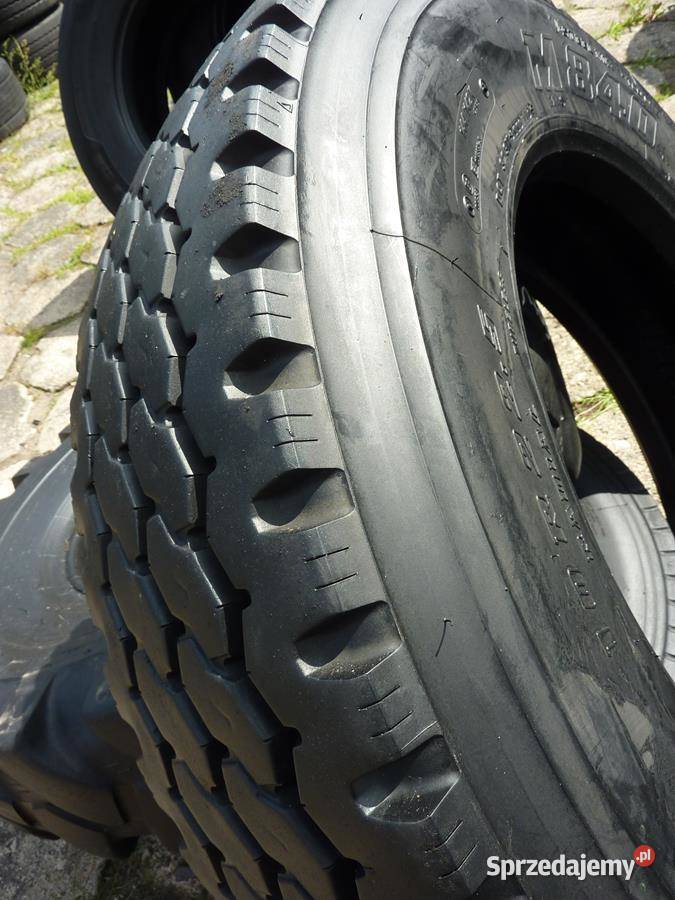 Opona używana ciężarowa 10R225 BRIDGESTONE M840 Zaścianki sprzedam