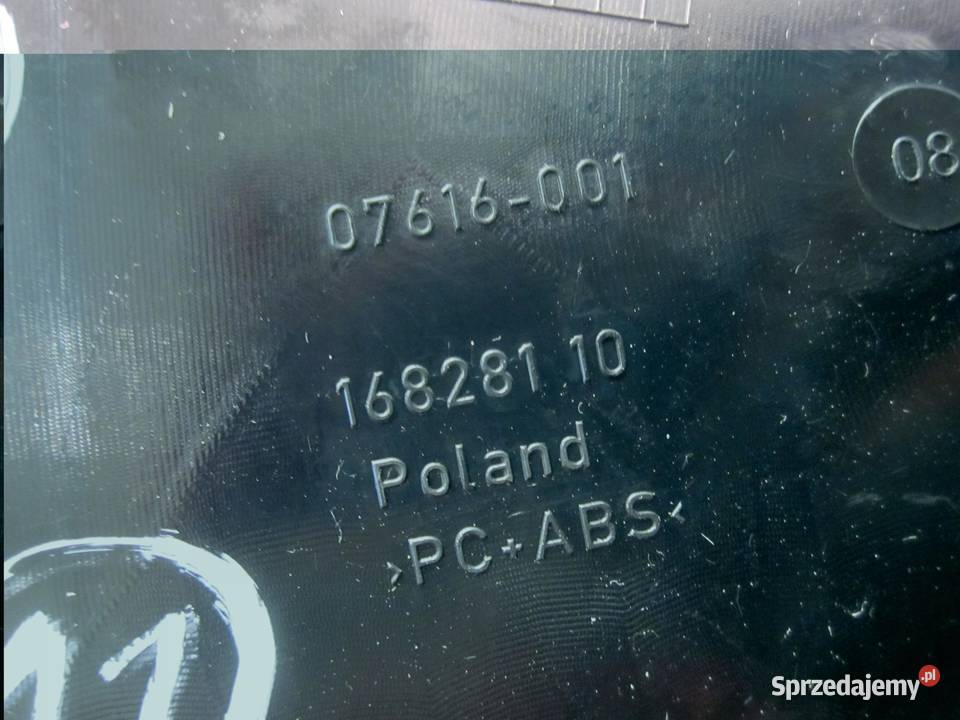 BMW F10 LIFT kratka nawiewu prawa 07616001