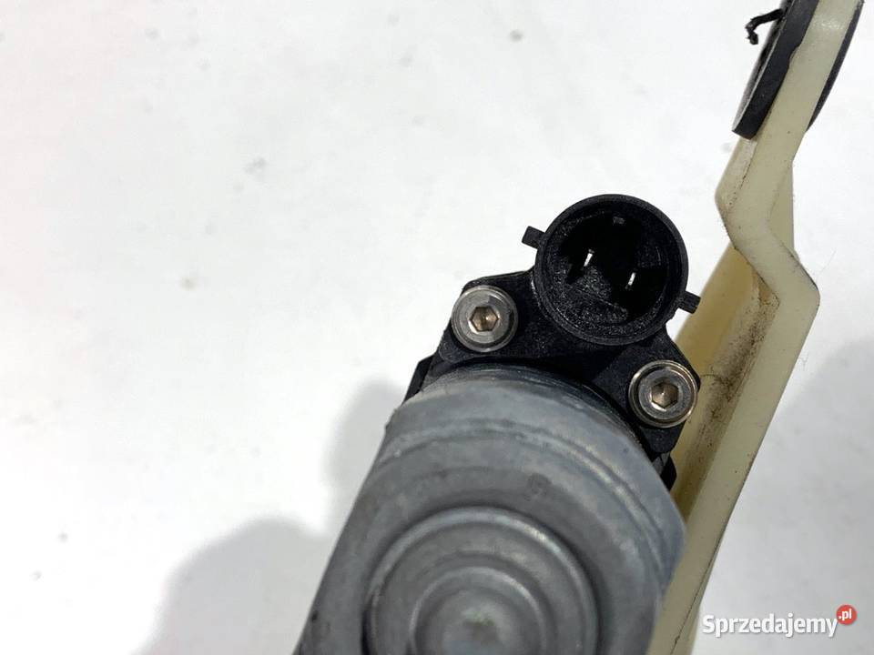 PODNOŚNIK SZYBY PRAWY PRZÓD RENAULT MASTER III