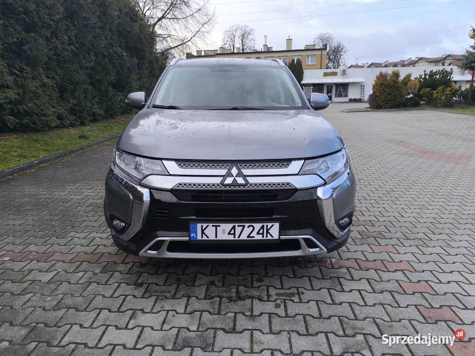 Mitsubishi Outlander III model 2019 lift 20 automatyczna Tarnów