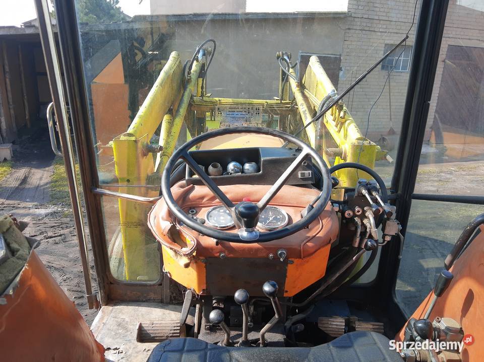 Renault 751 mwm z turem Łask