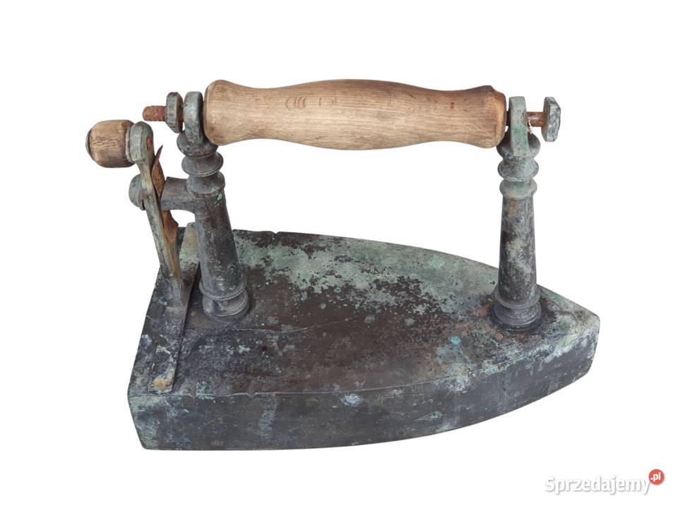 Stare żelazko z duszą z XVIIIXIX wieku z Cieszyn